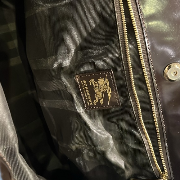 Burberry shoulder Bag. - Picture 6 of 8